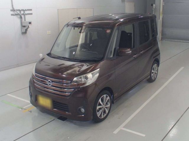 245 NISSAN DAYZ ROOX B21A 2016 г. (CAA Chubu)